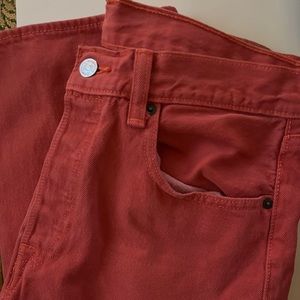 MODERN Levi’s Coral 501s